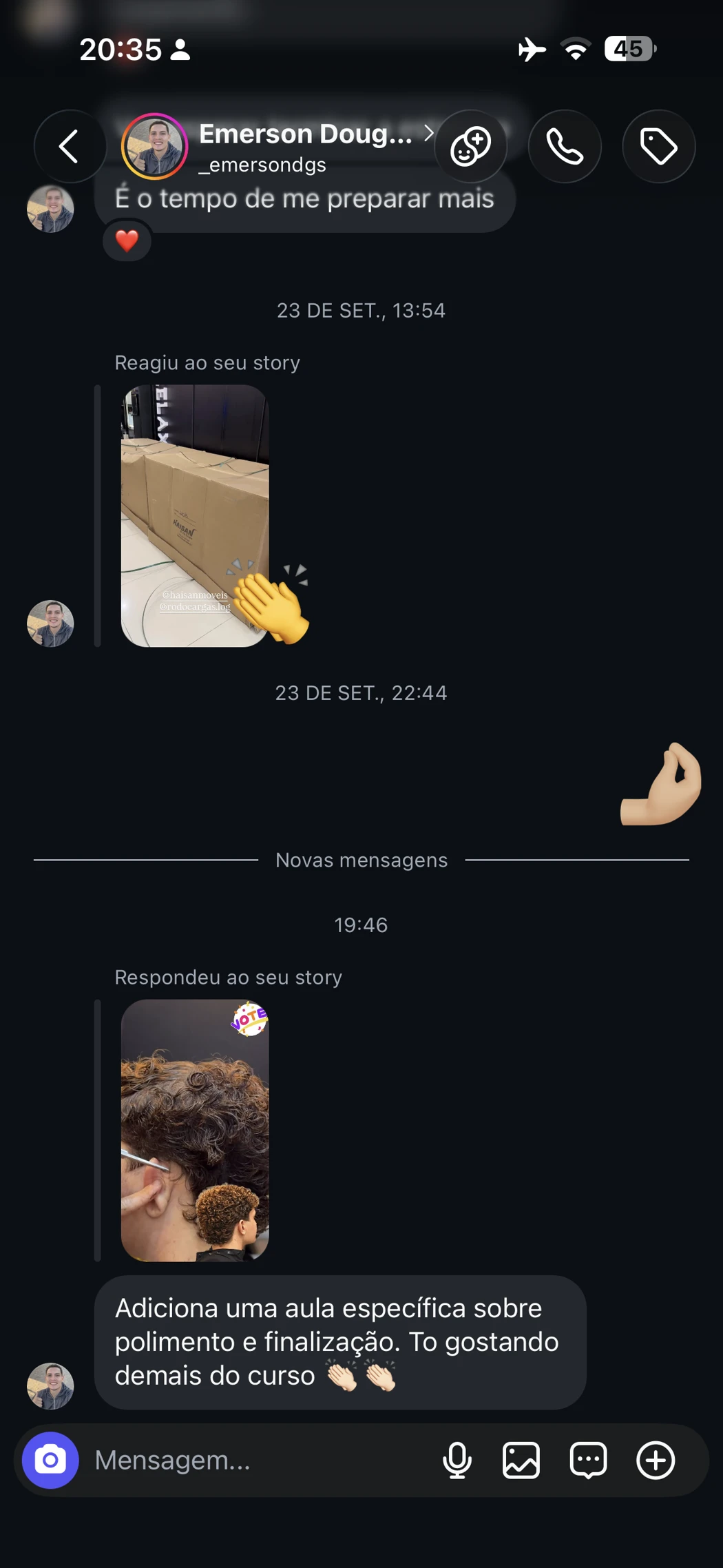 Registro de conversa com fotos de cortes de aluno